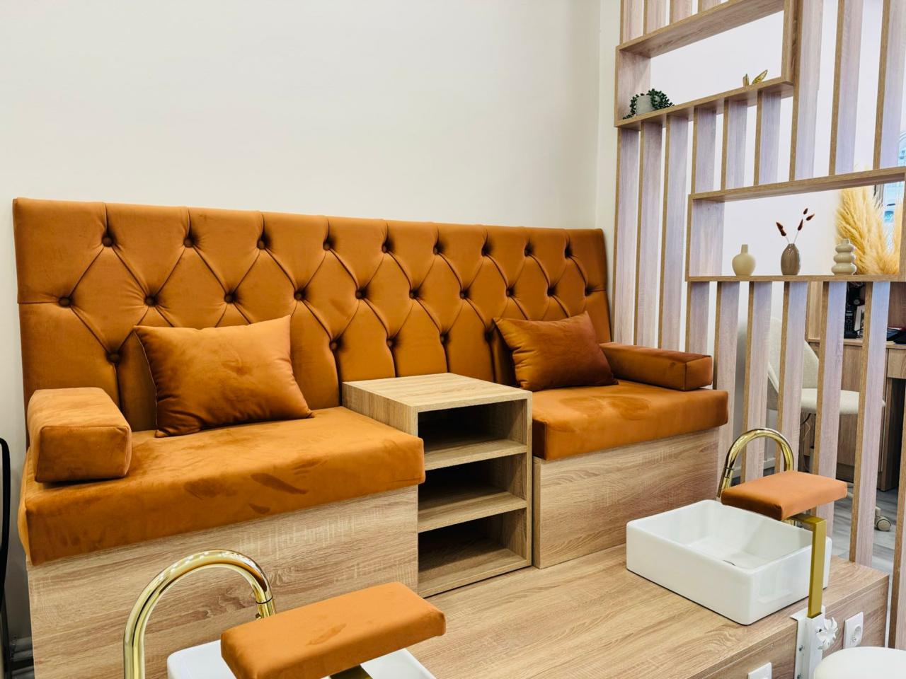 Ο χώρος πεντικιούρ του PERLA nails and more